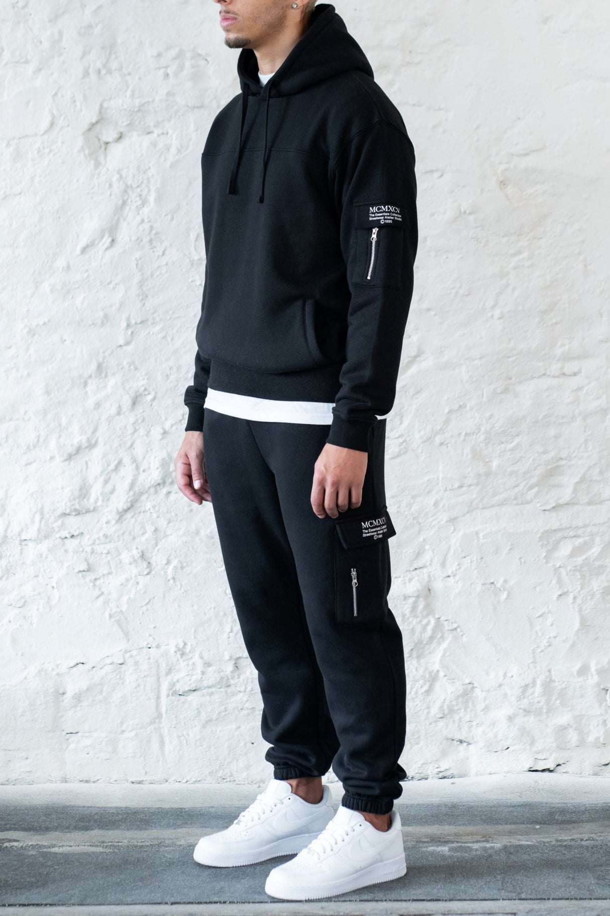 BOURNE TRACKSUIT - BLACK