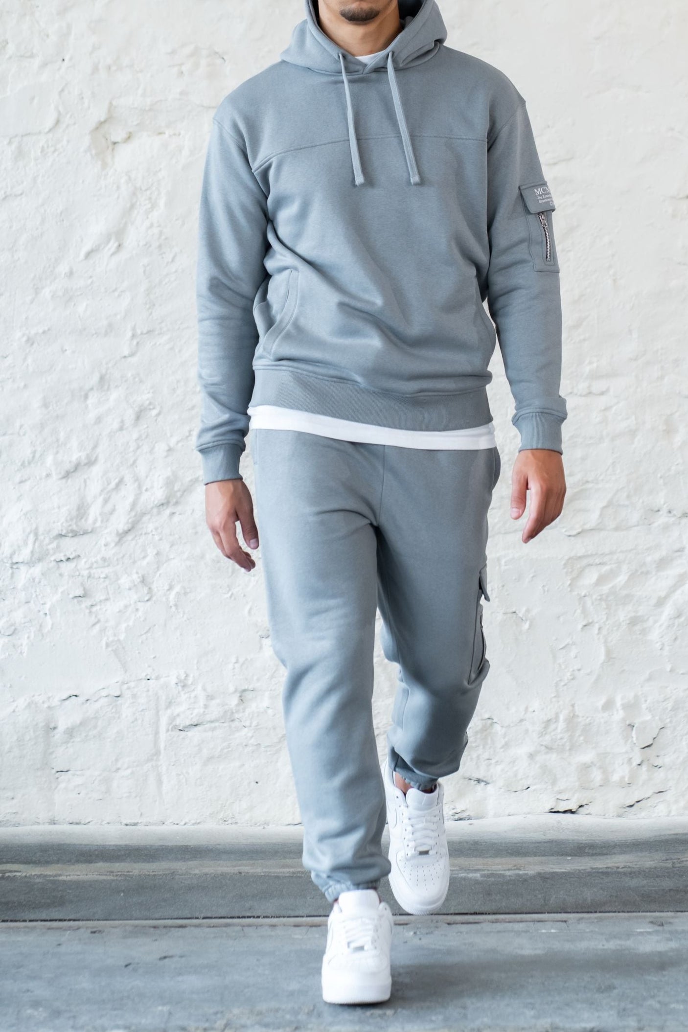 BOURNE HOODIE - LAVA GREY