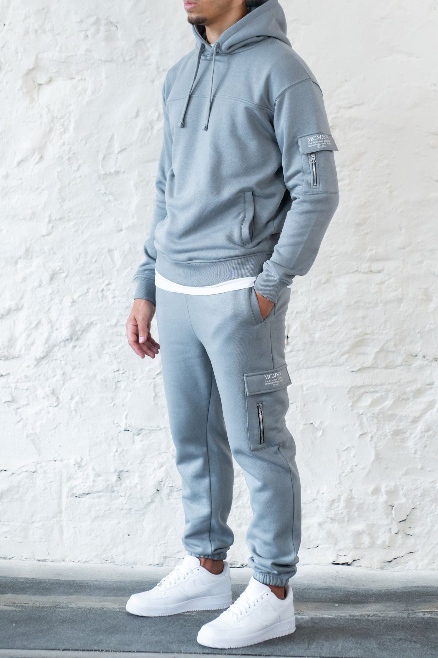 BOURNE TRACKSUIT - LAVA GREY