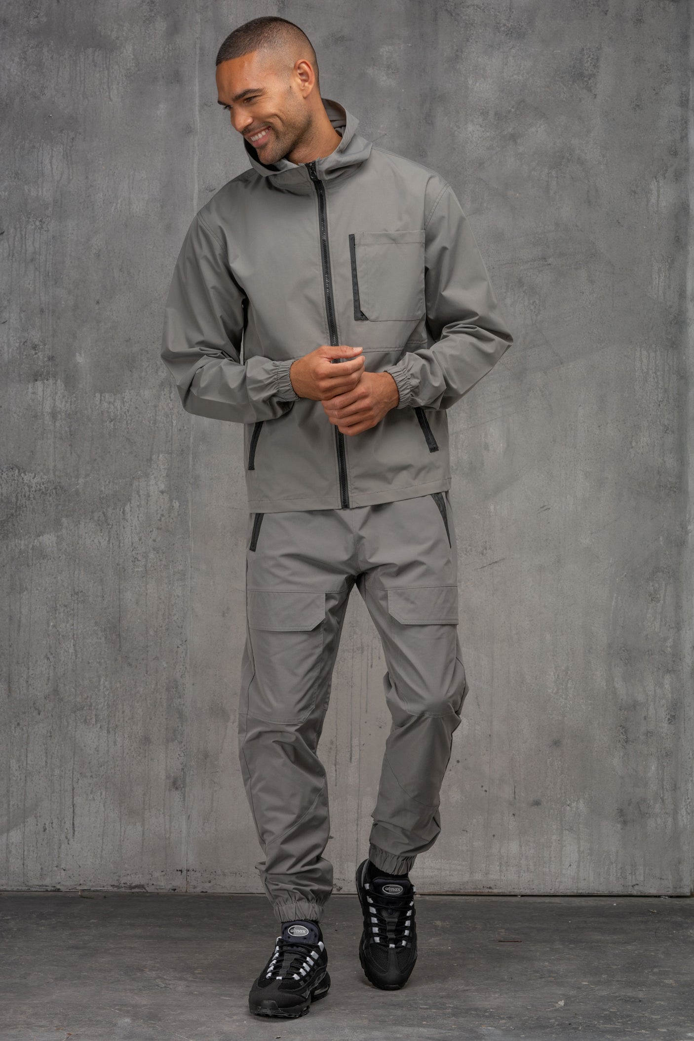 CADET TECH TRACKSUIT - CHARCOAL