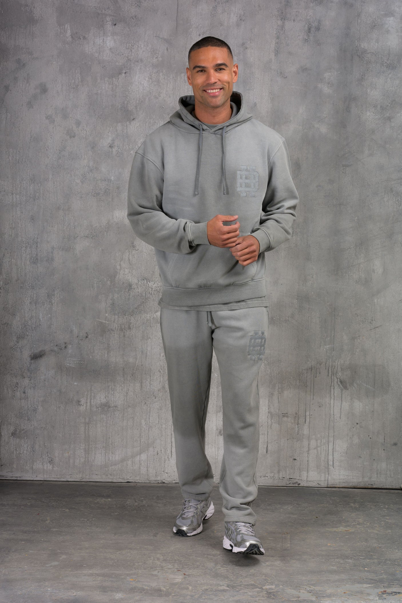CLUB EDIT PREMIUM TRACKSUIT & T-SHIRT SET - WASHED GREY