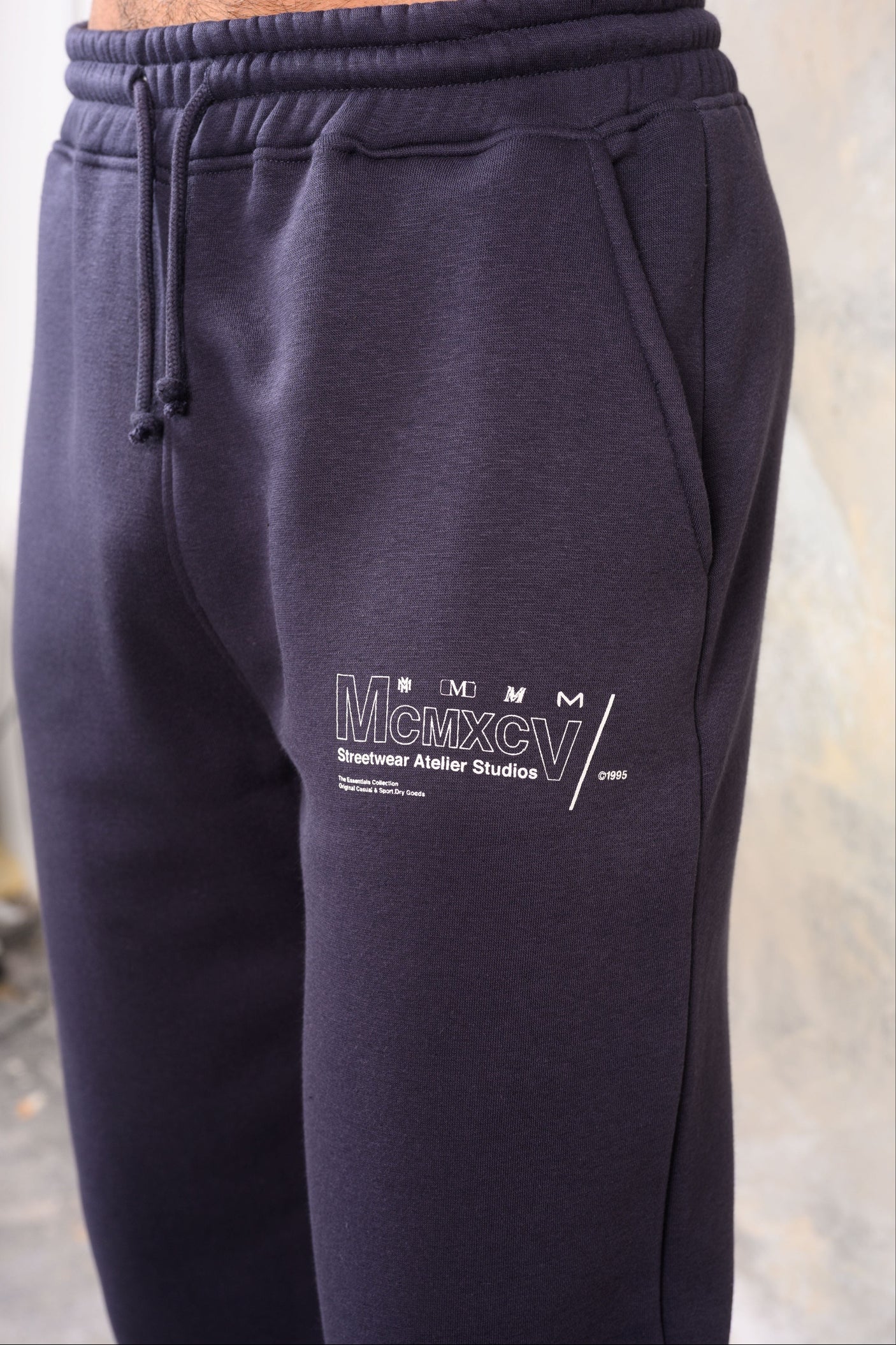 COBRA CUFFED JOGGERS - NAVY