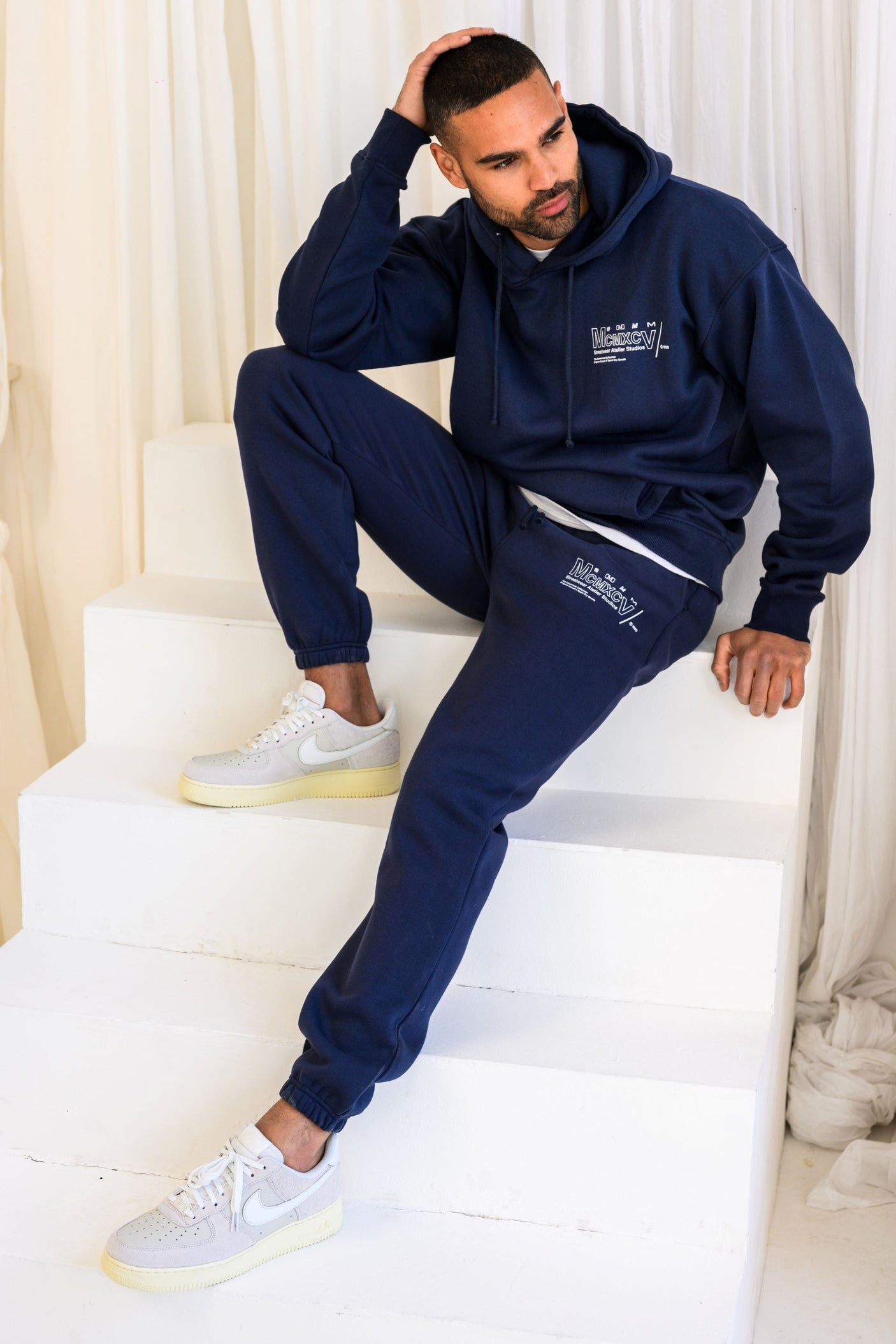 COBRA JOGGERS - NAVY