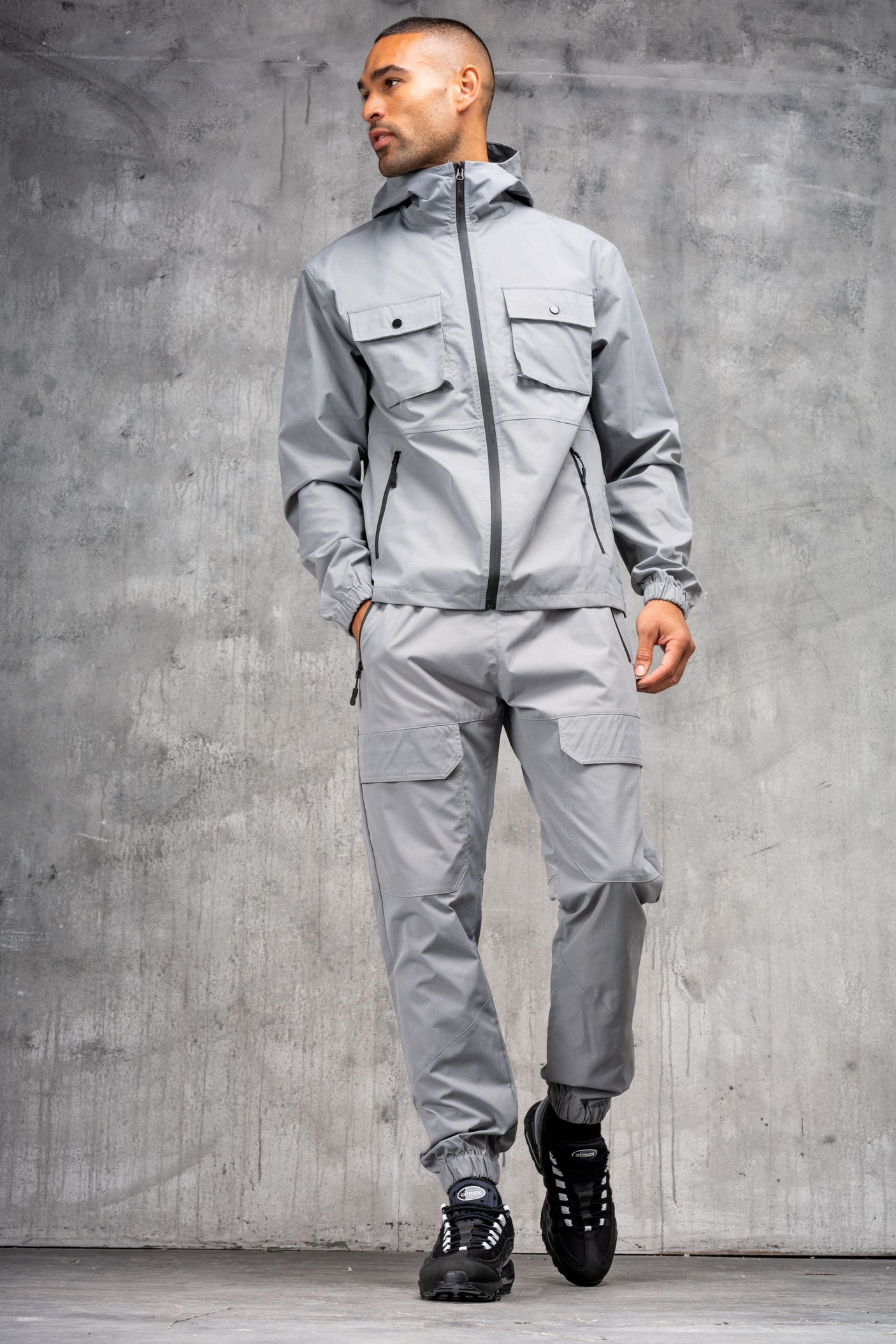 CREED TECH TRACKSUIT - MID GREY