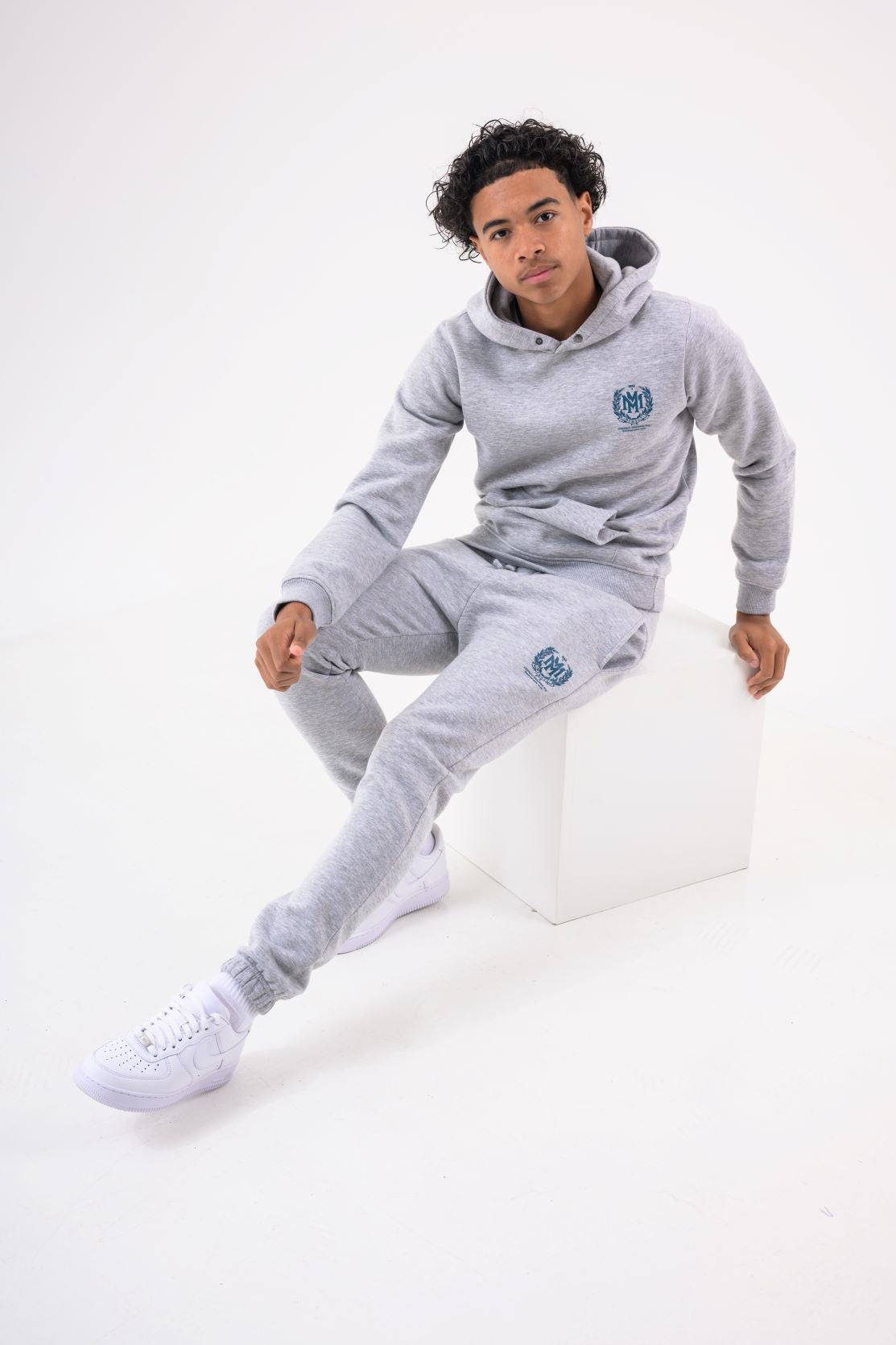 CREST BOYS JOGGER - GREY