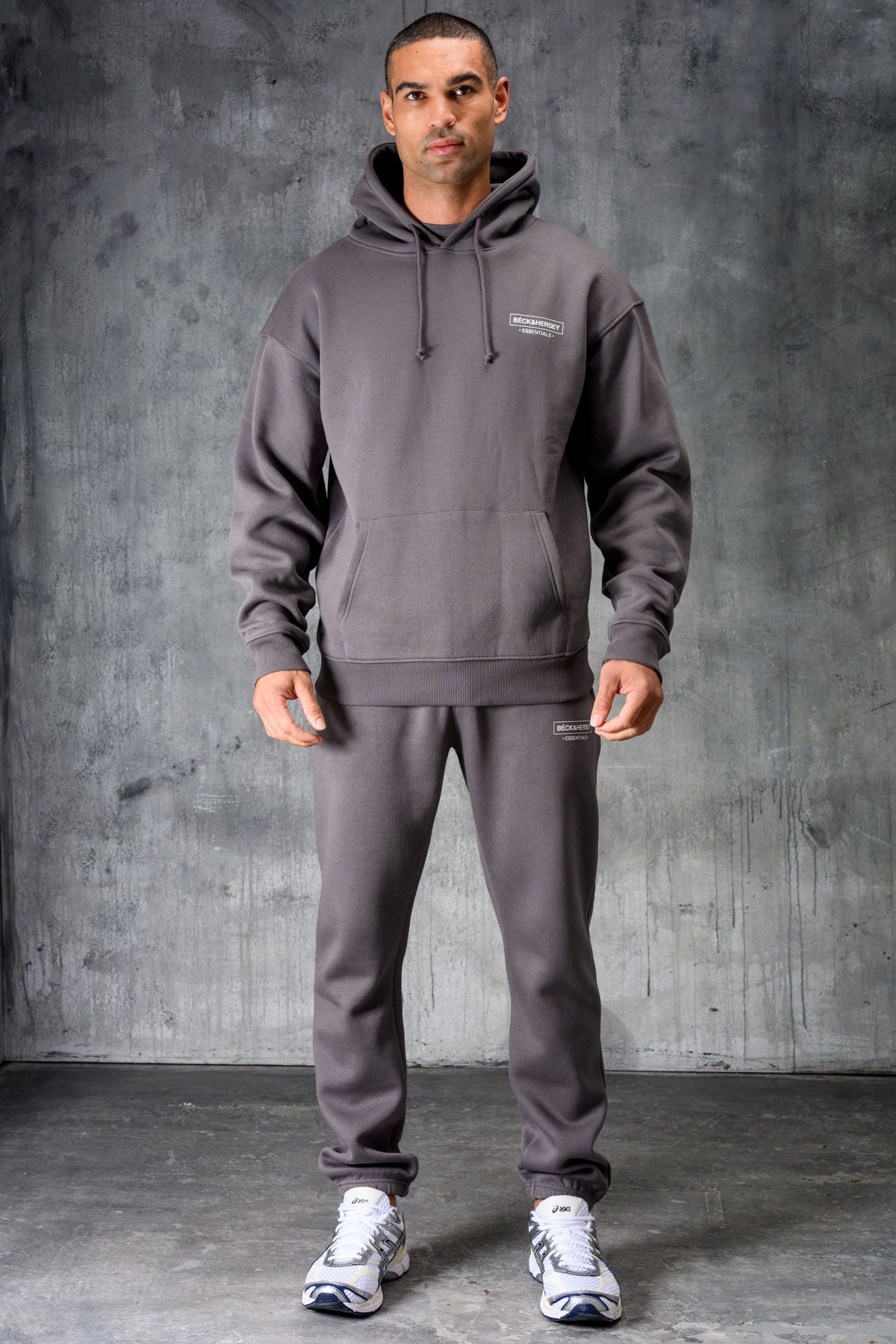 ESSENTIALS HOODY TEE & JOGGER SET - CHARCOAL