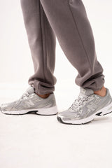 ESSENTIAL JOGGERS - CHARCOAL