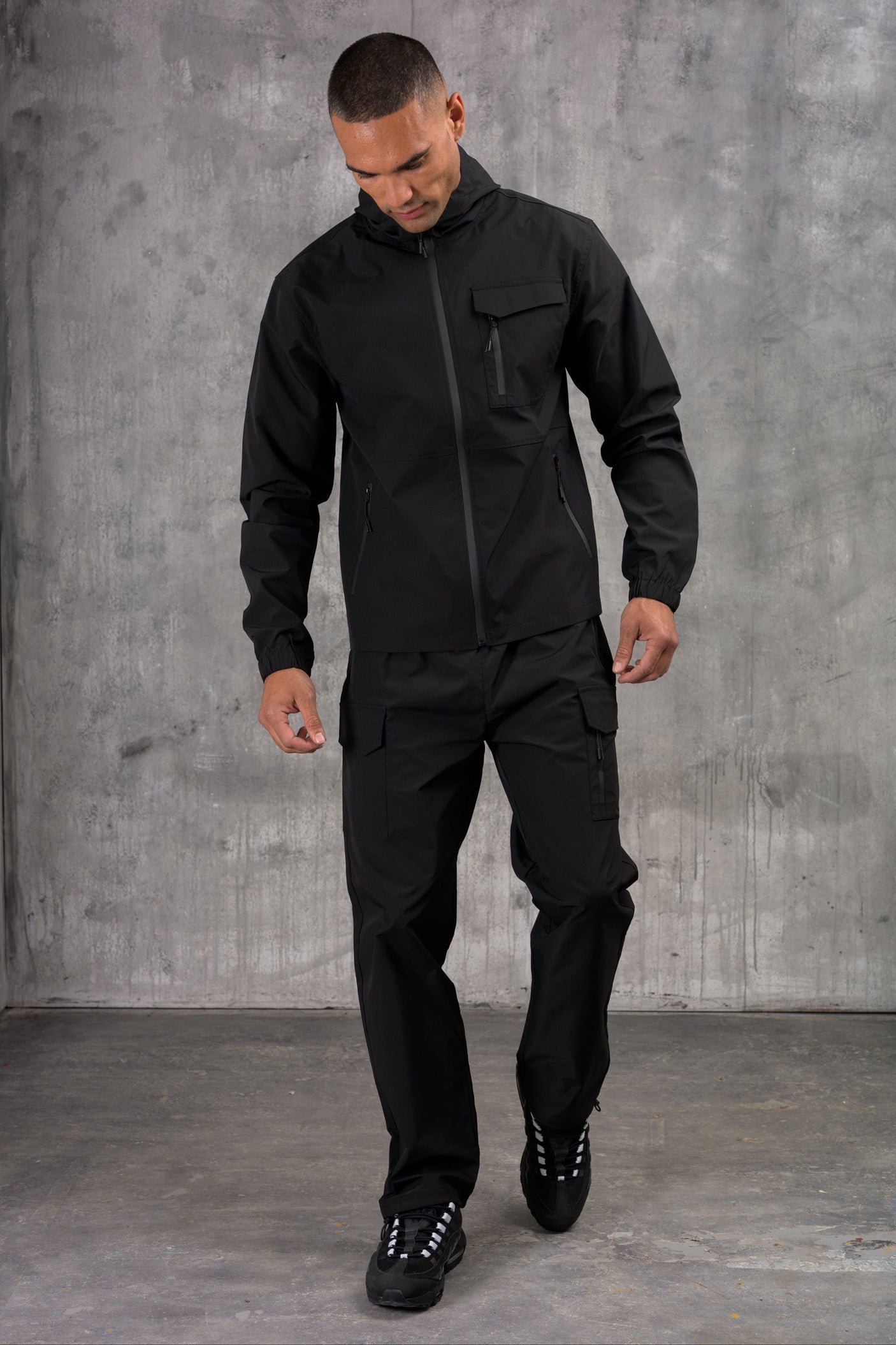 FALCON JACKET & OPEN PANT - BLACK