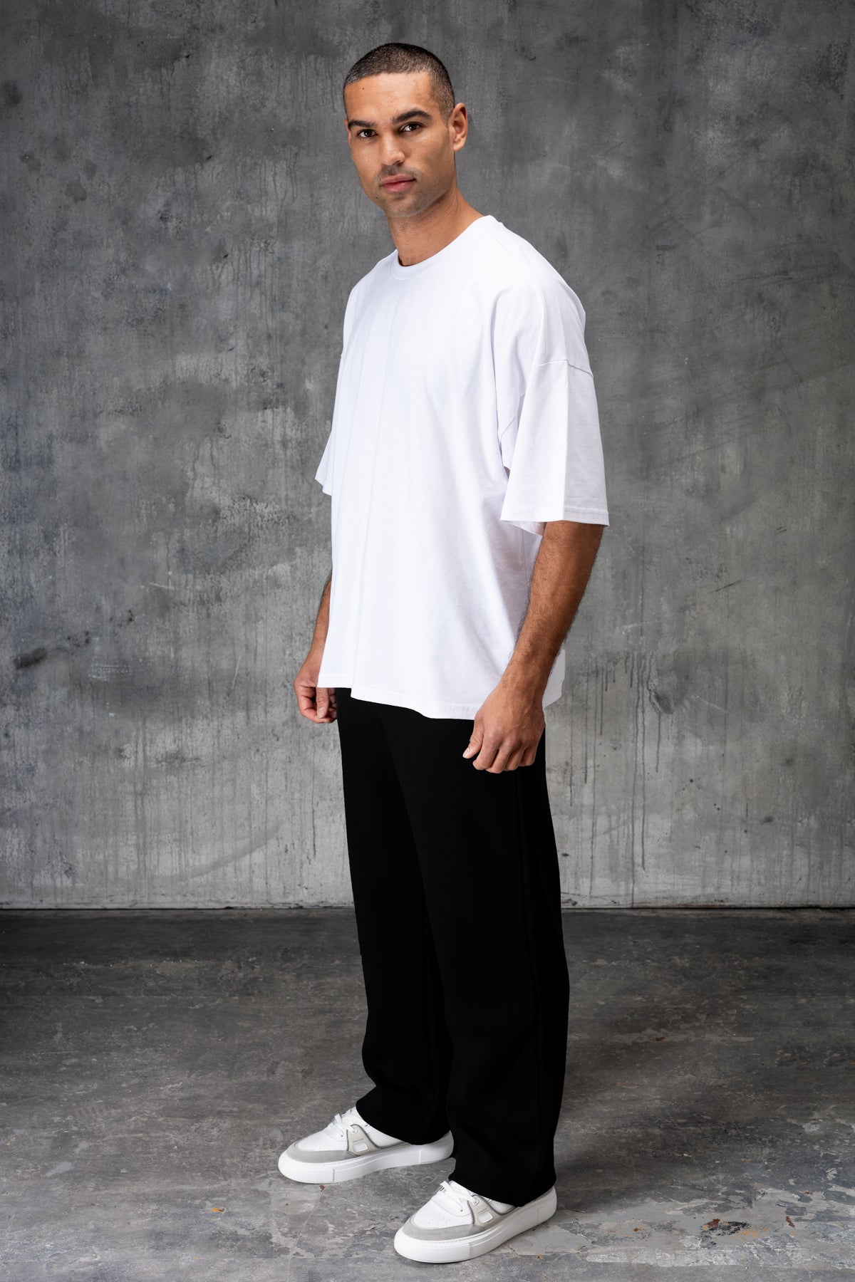 FELIX (UNBRANDED) OPEN HEM JOGGERS - BLACK