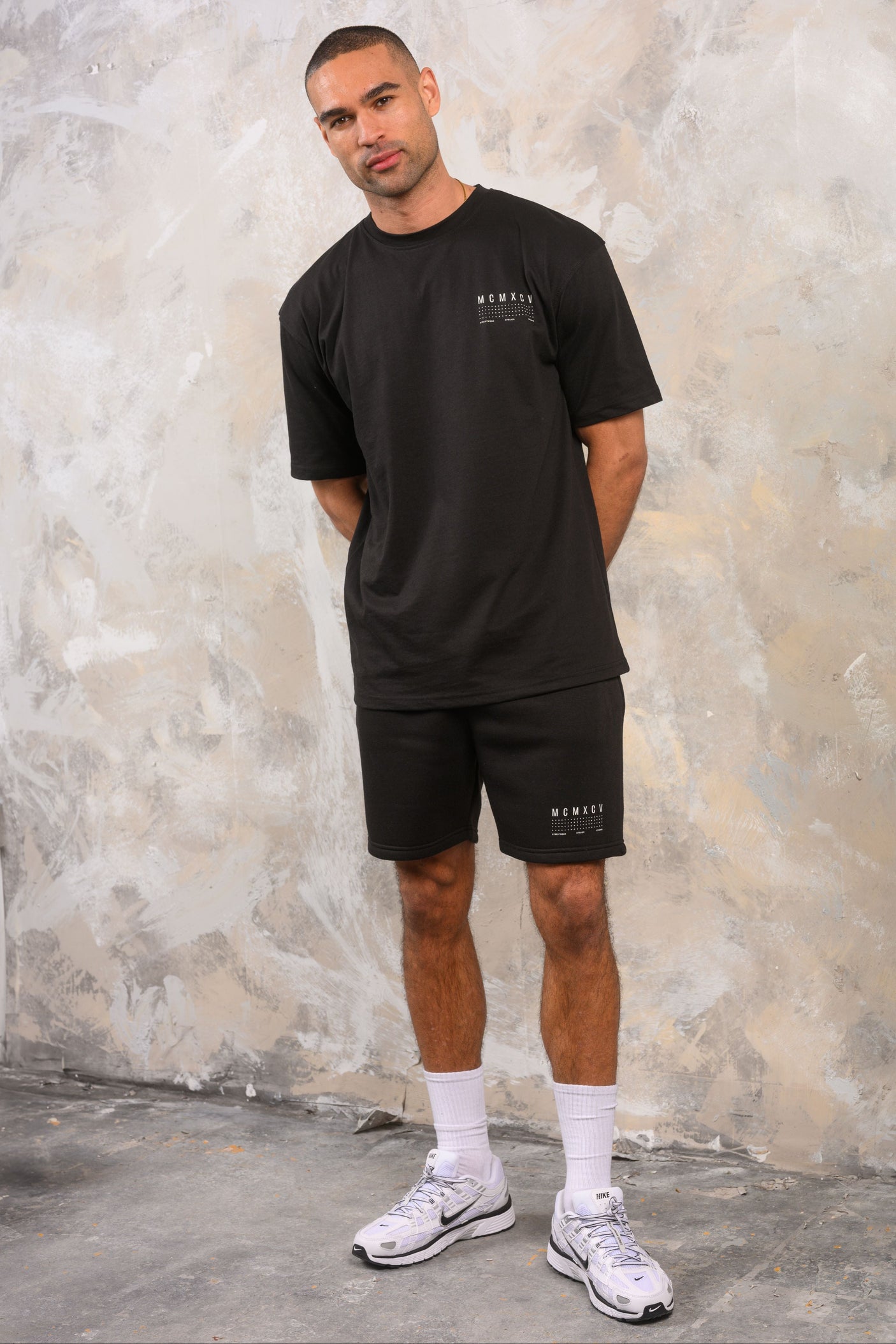 FENTON T-SHIRT - BLACK