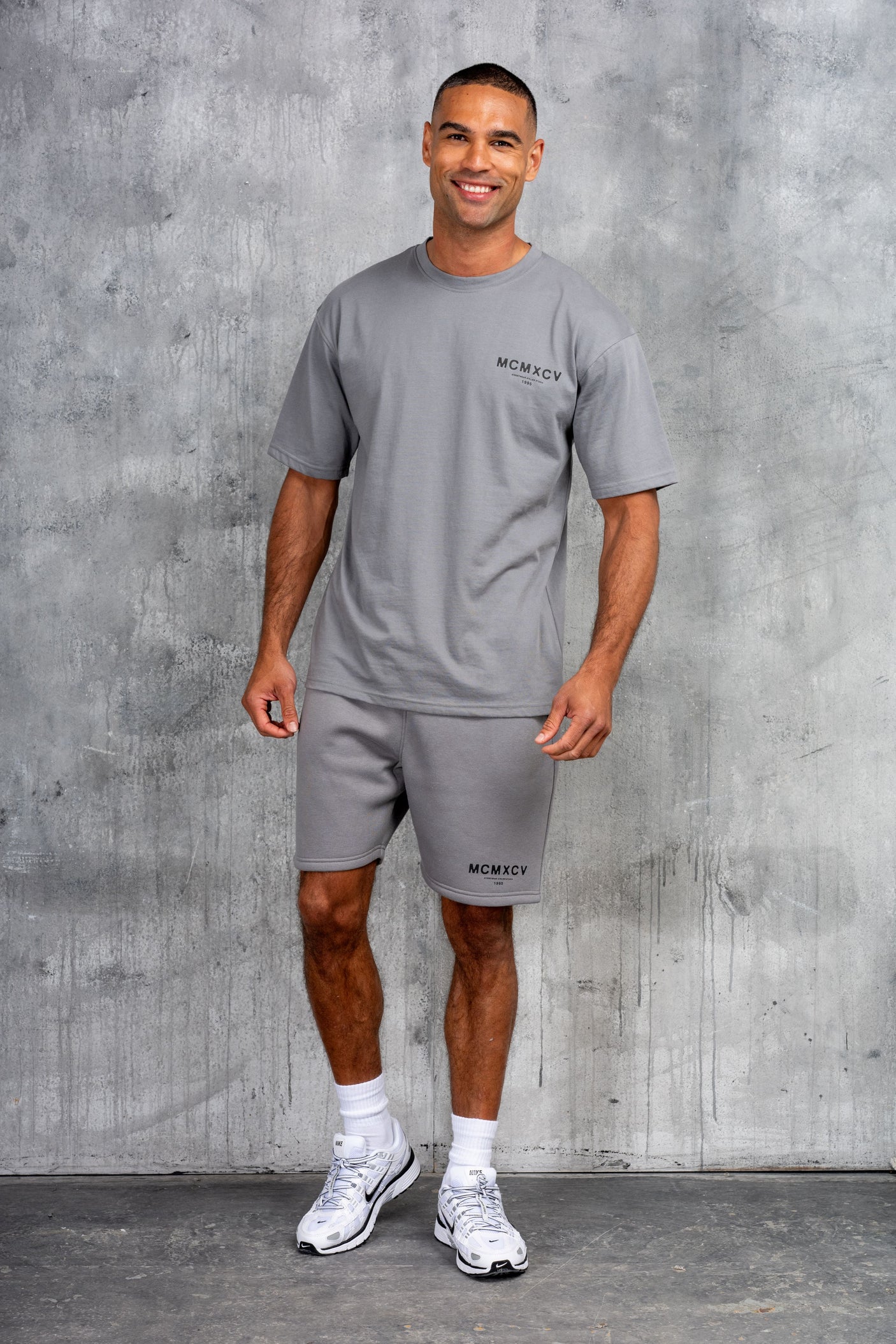 GAMBIT SHORT - LAVA GREY