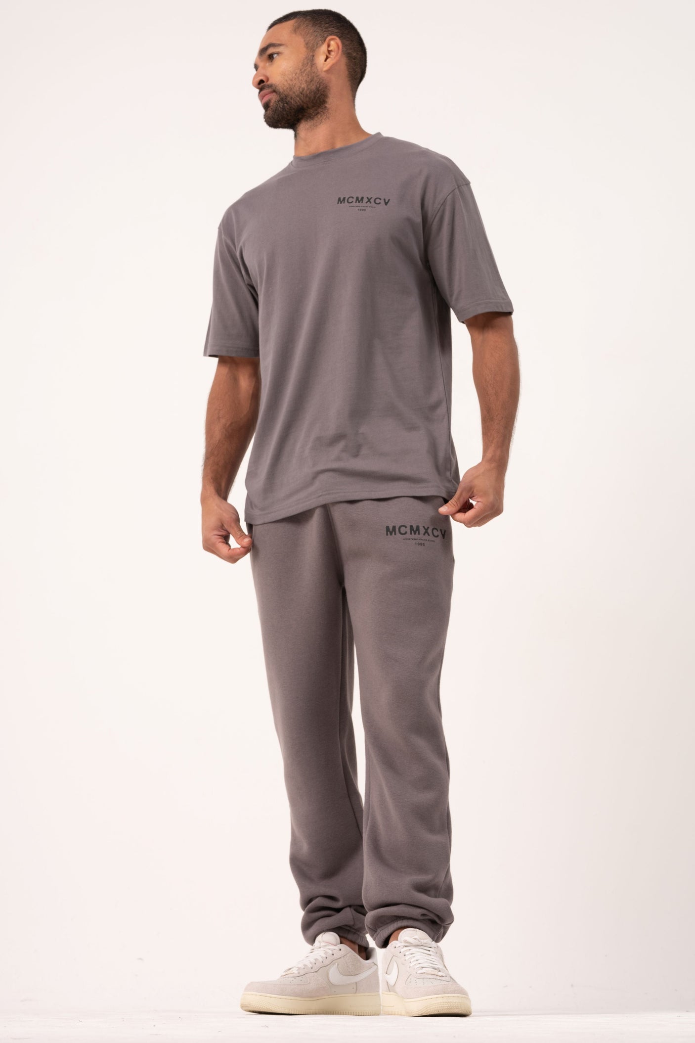 GAMBIT T-SHIRT - CHARCOAL