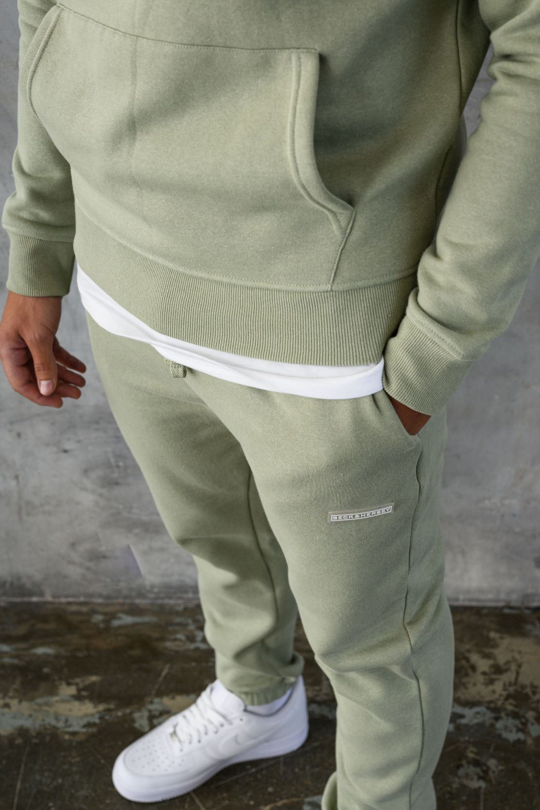 MASON JOGGERS - SAGE