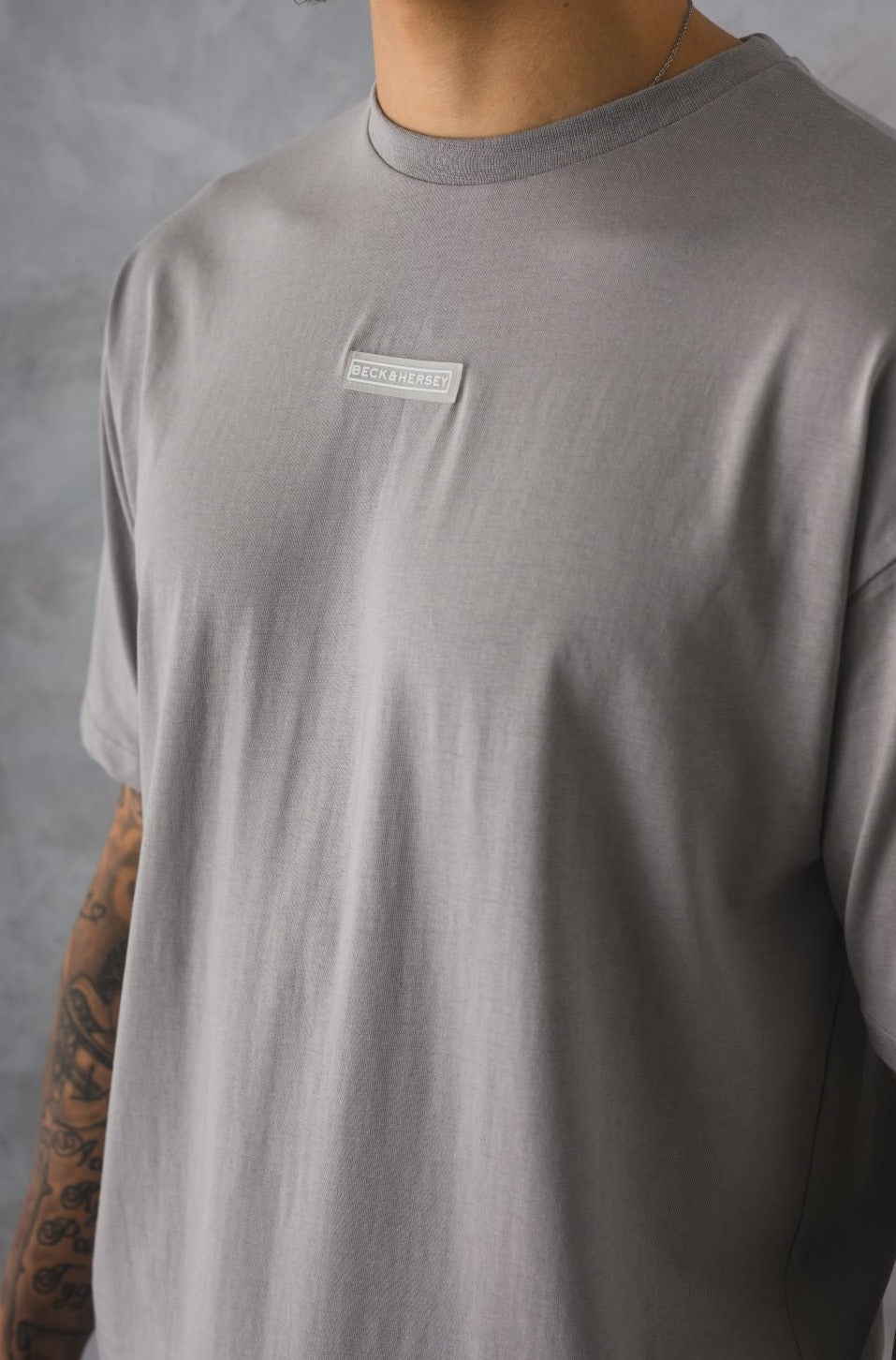 MASON T-SHIRT - MID GREY