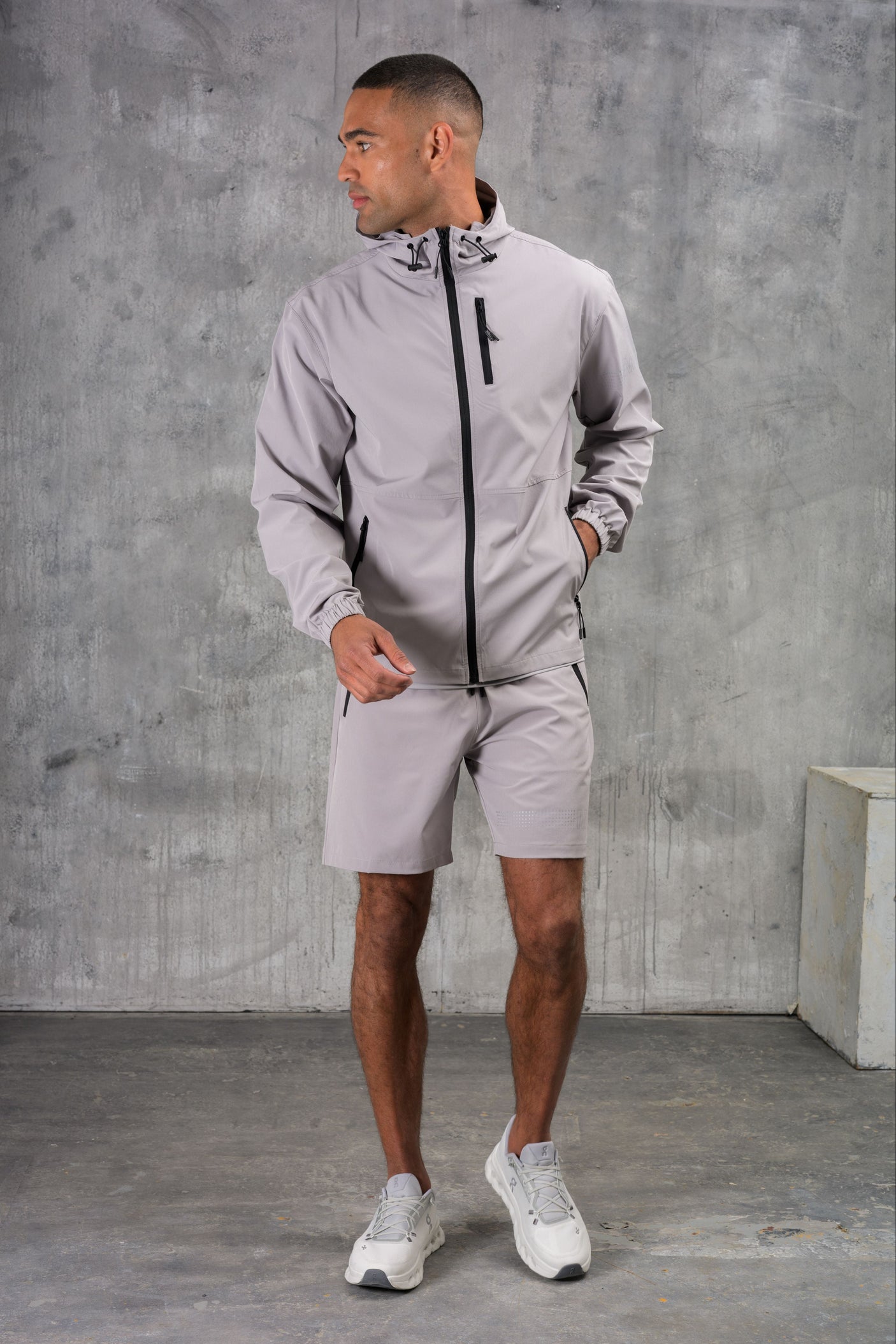 OLYMPUS WINDBREAKER JACKET & SHORT SET- ICE GREY