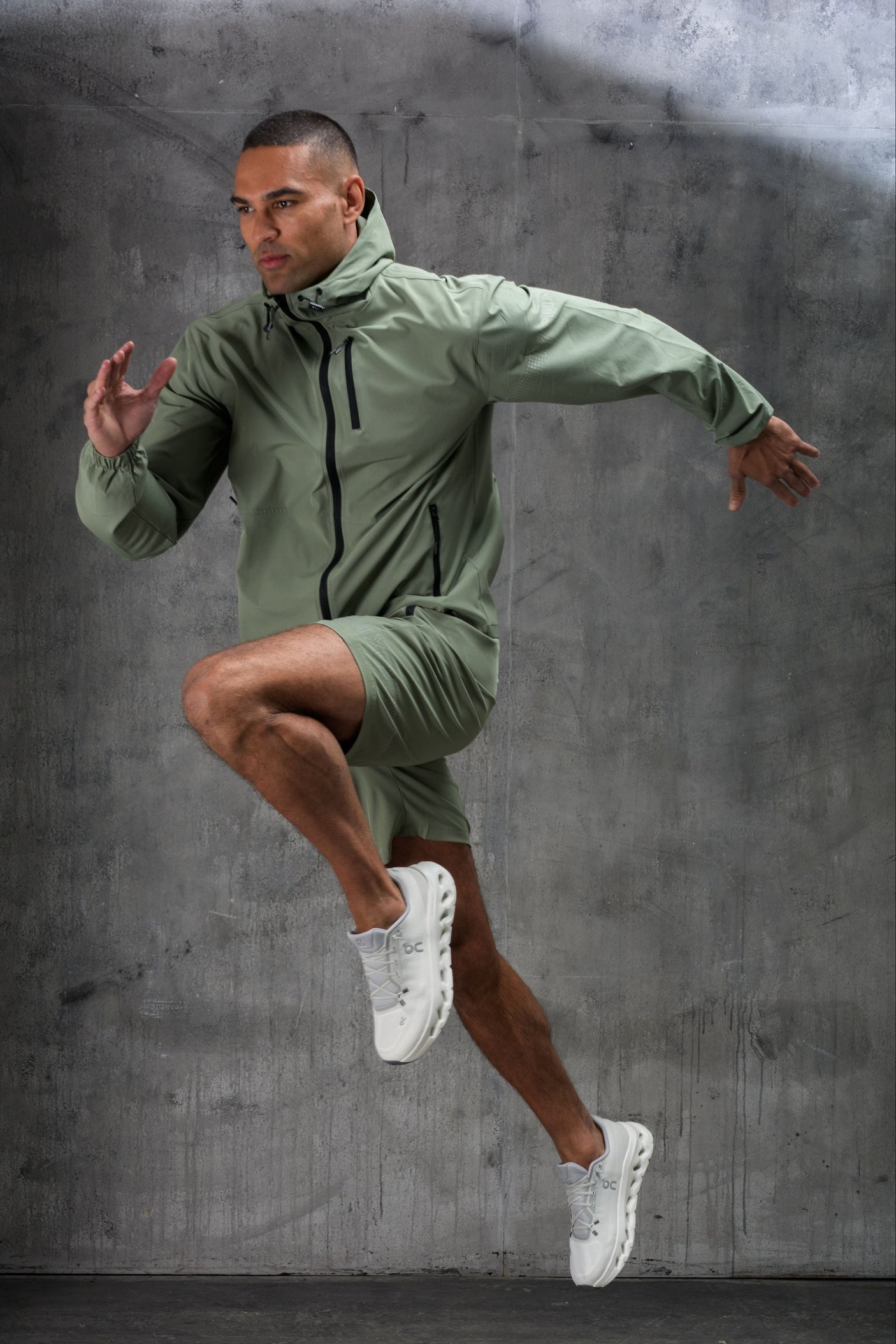 OLYMPUS WINDBREAKER JACKET & SHORT SET- SAGE