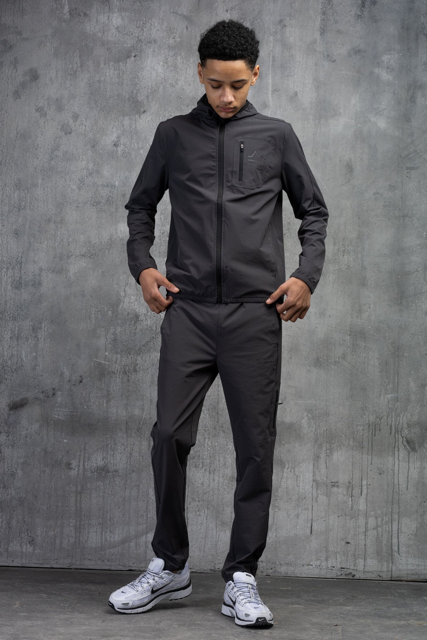 STEALTH JUNIOR TECH TRACKSUIT- CHARCOAL