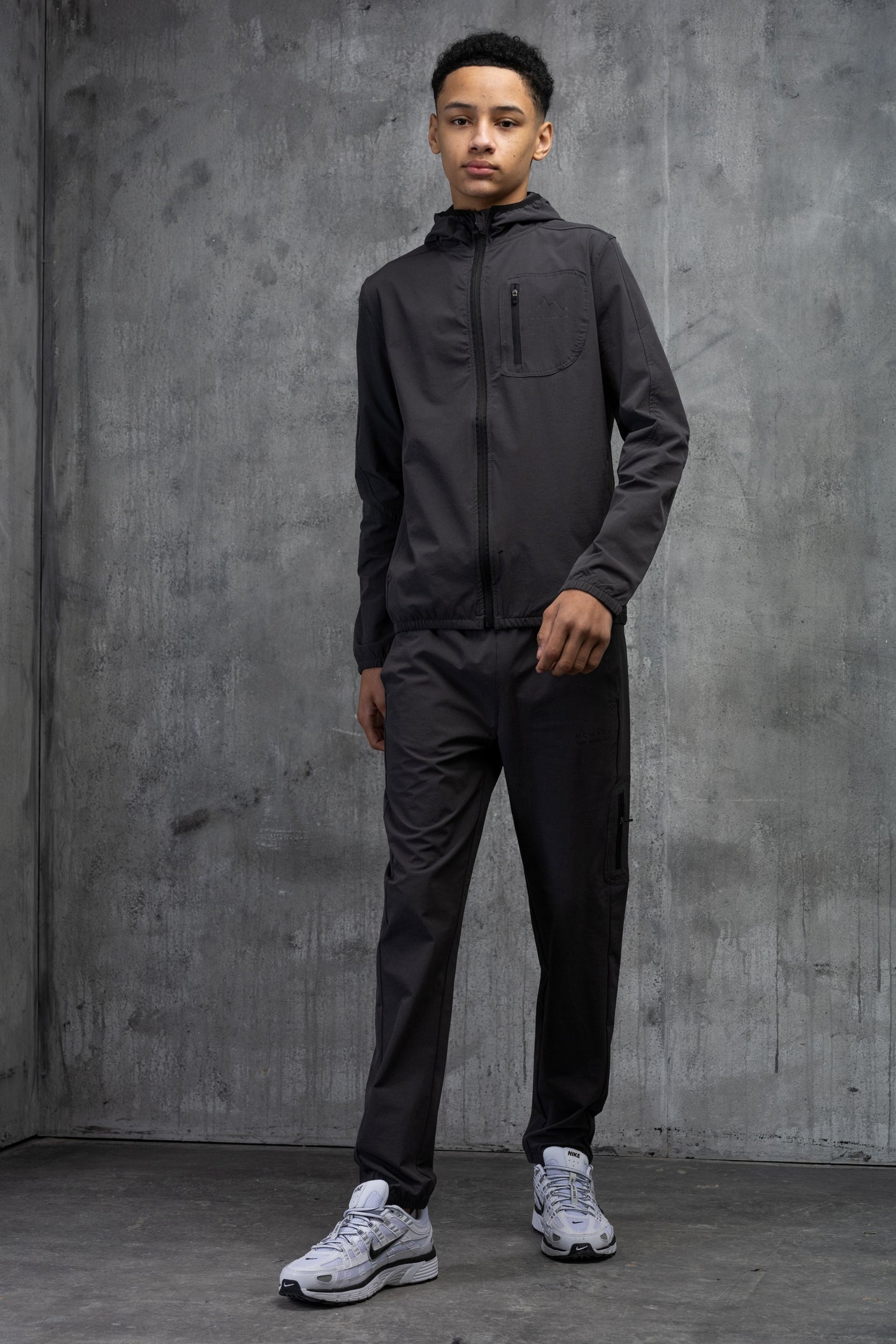 STEALTH JUNIOR TECH TRACKSUIT- CHARCOAL