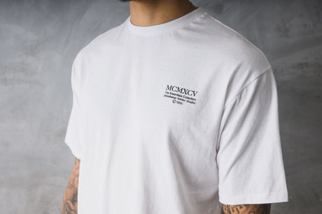 ESSENTIAL T-SHIRT - WHITE