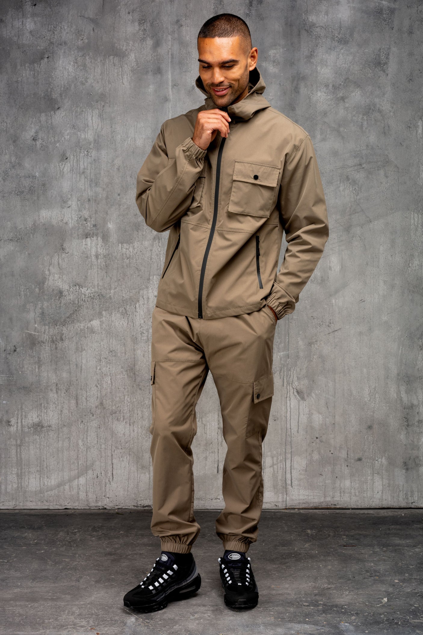 UNIT TECH TRACKSUIT - TAUPE