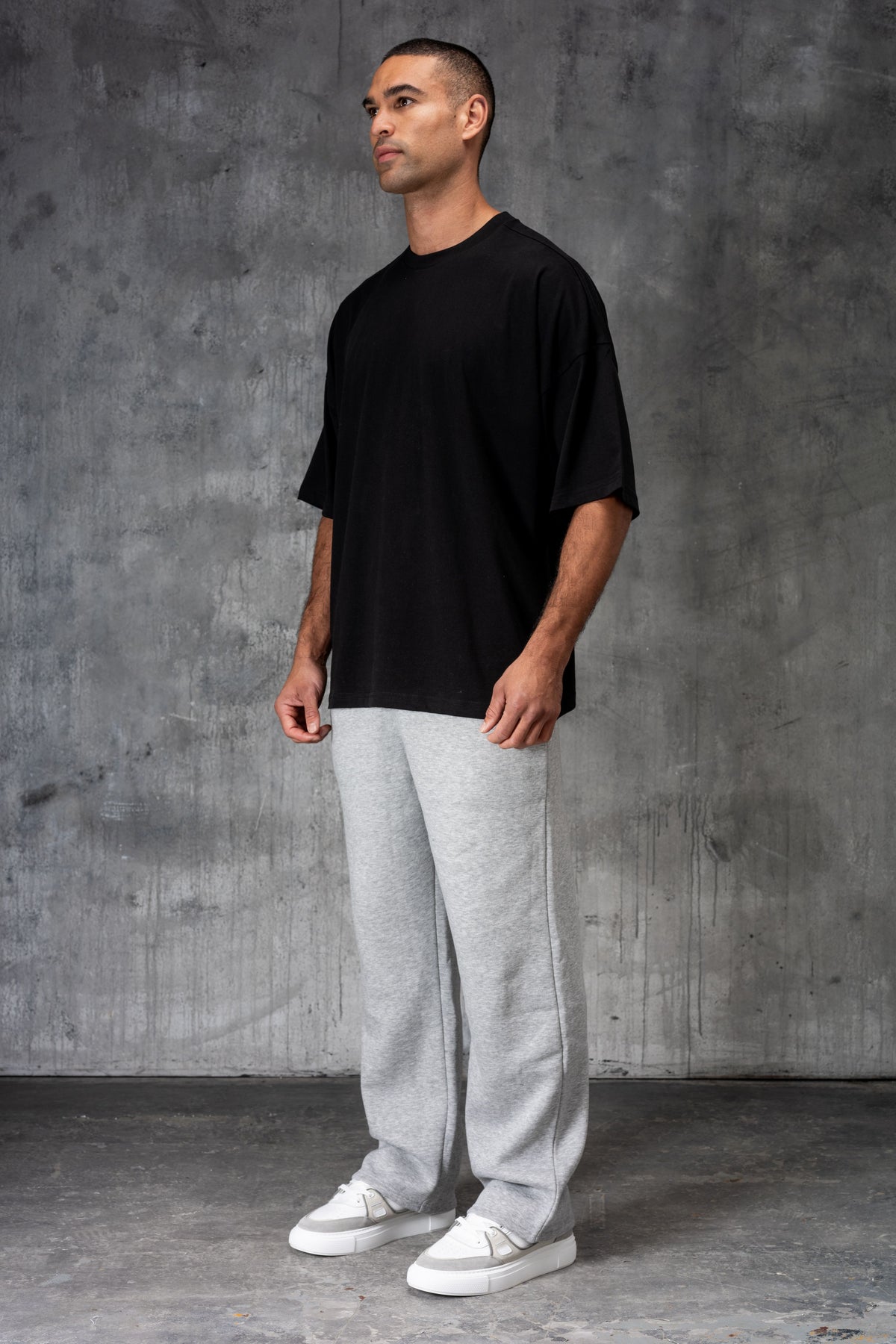 BOX FIT T-SHIRT - BLACK