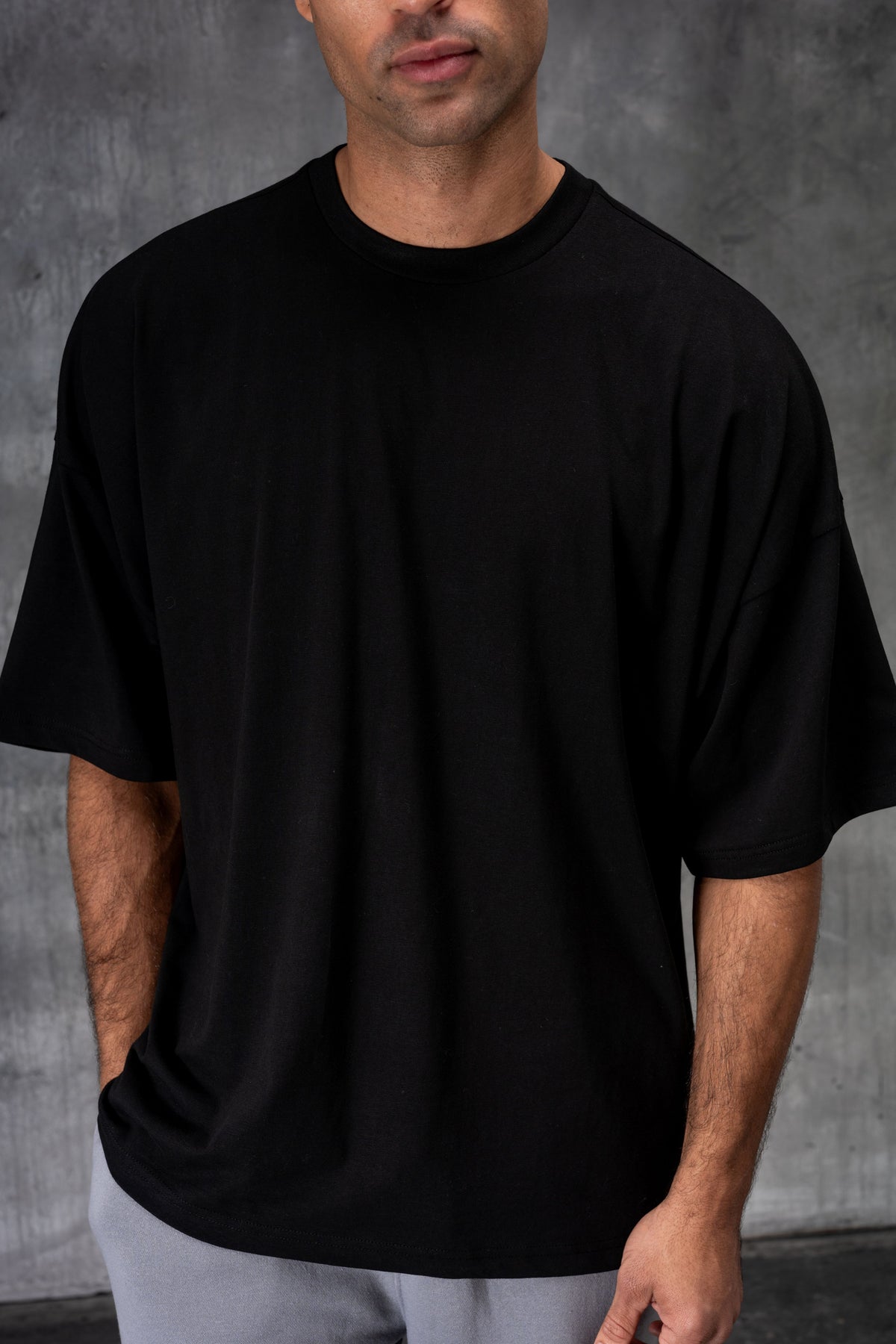 BOX FIT T-SHIRT - BLACK