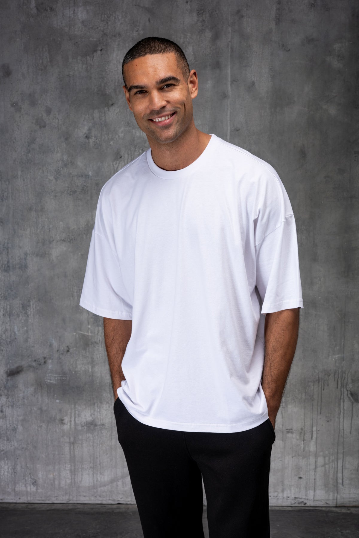 BOX FIT T-SHIRT - WHITE