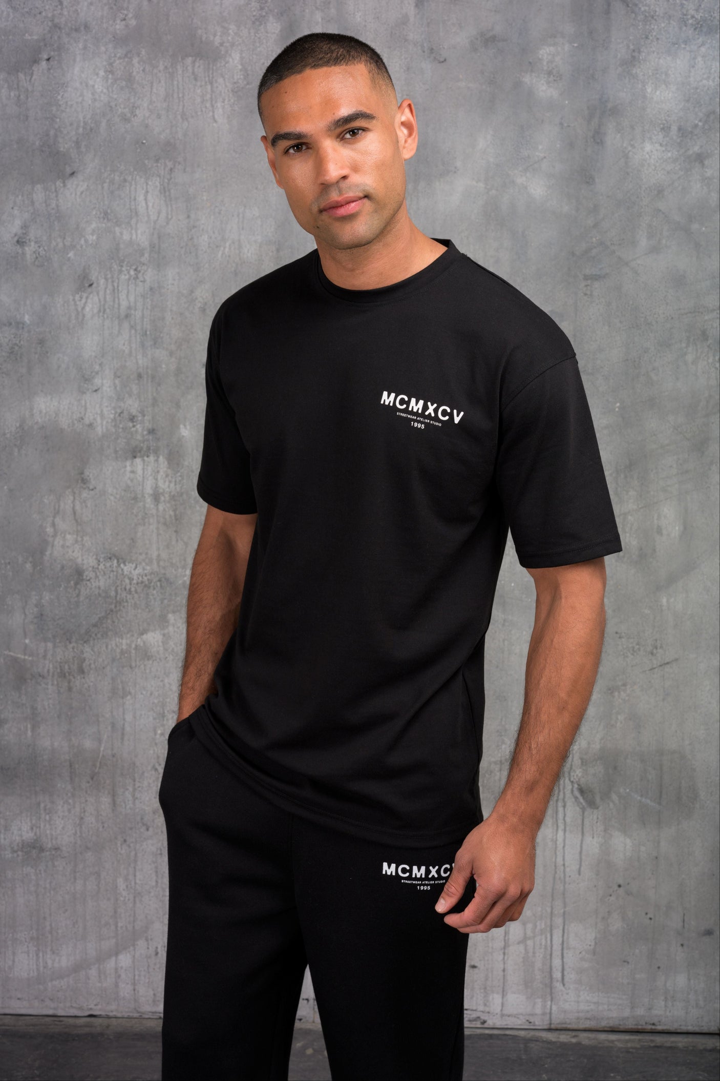 ZEUS TEE & OPEN JOGGER SET - BLACK