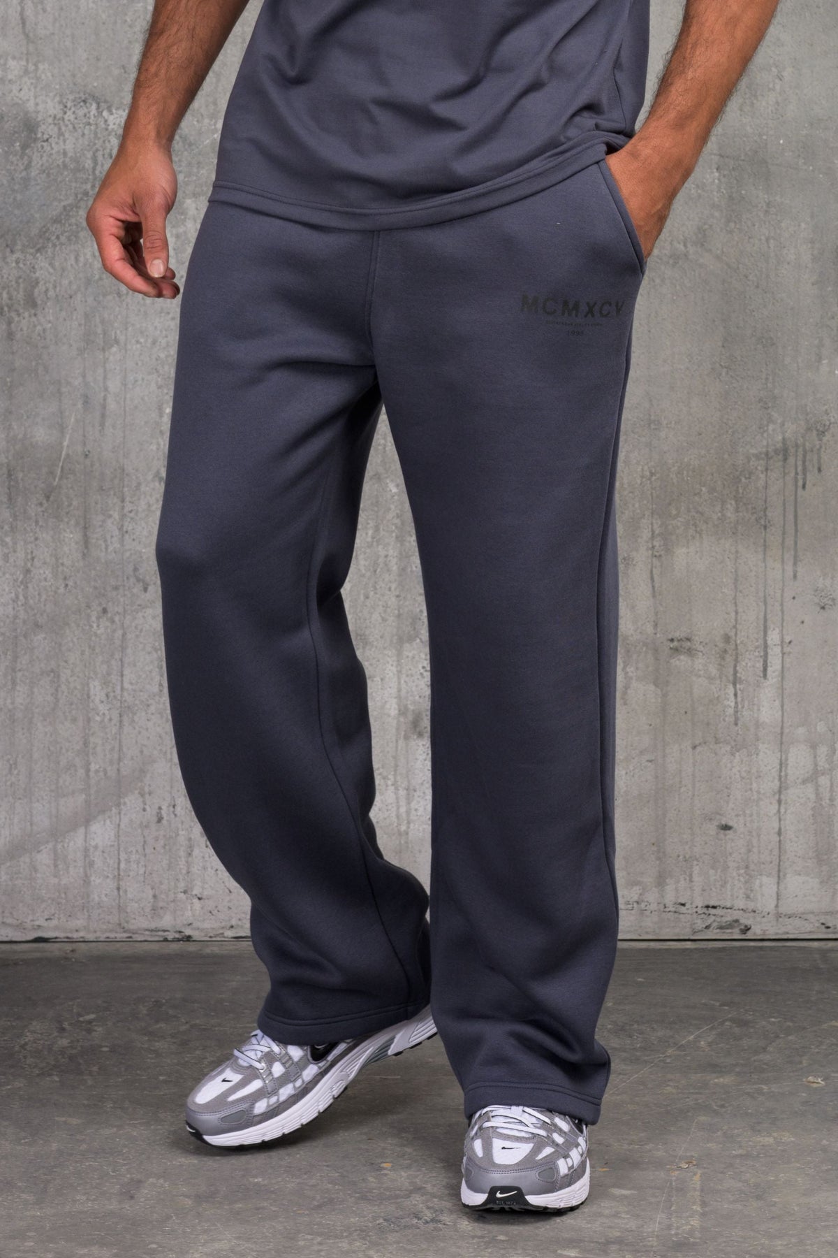 ZEUS OPEN HEM JOGGERS - OMBRE NAVY