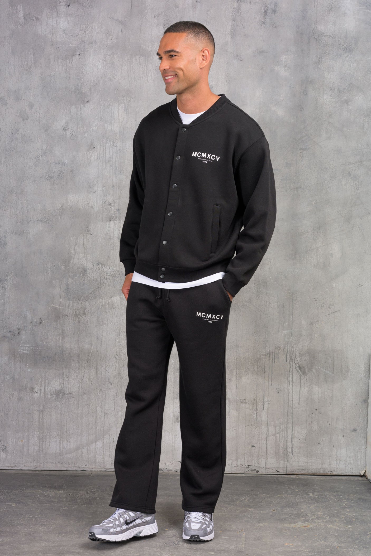 ZEUS VARSITY JACKET & OPEN JOGGER - BLACK