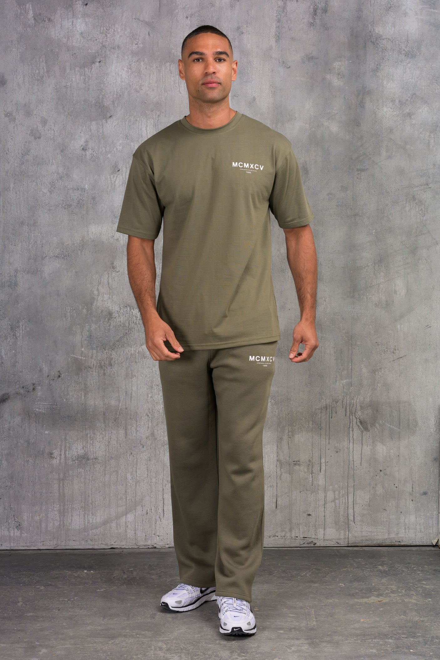 ZEUS TEE & OPEN JOGGER SET - KHAKI